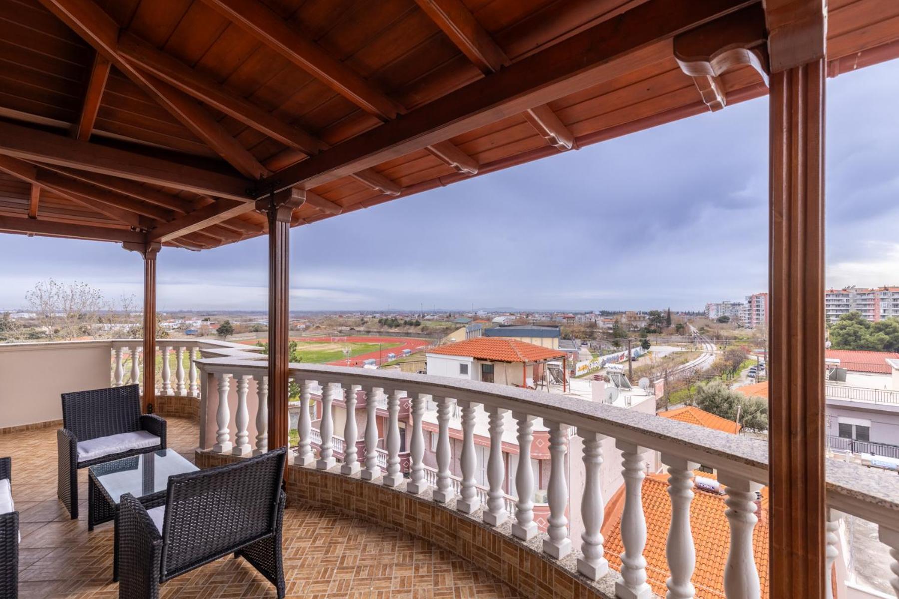 Luxury Central Apartment 2 Xanthi Exterior photo